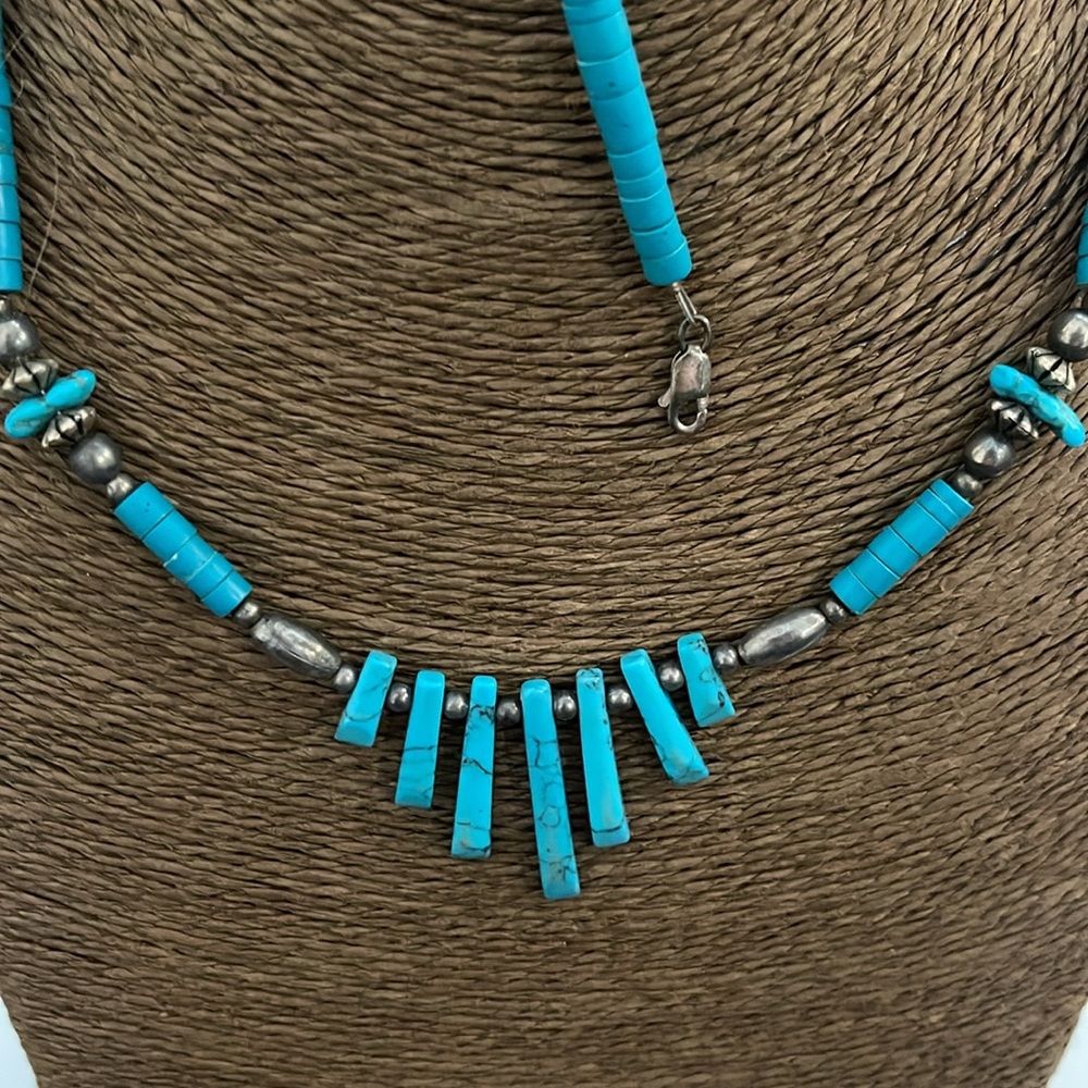 Vintage Turquoise Beaded Statement Necklace with matching bracelet - Picture 4 of 6